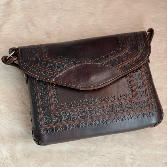 Leather crossbody - Picture 1 of 10